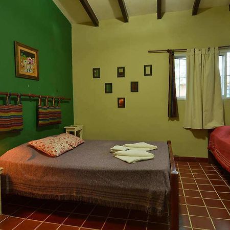 Cabanas Los Cedros Hotel Tanti Esterno foto